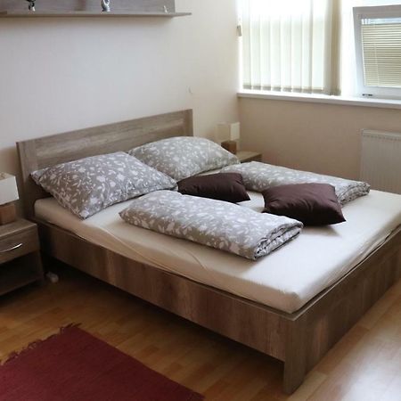 Apartman Lux Presov Exterior photo