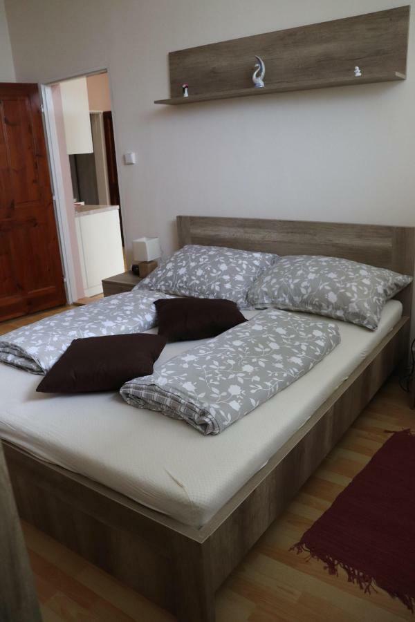 Apartman Lux Presov Exterior photo