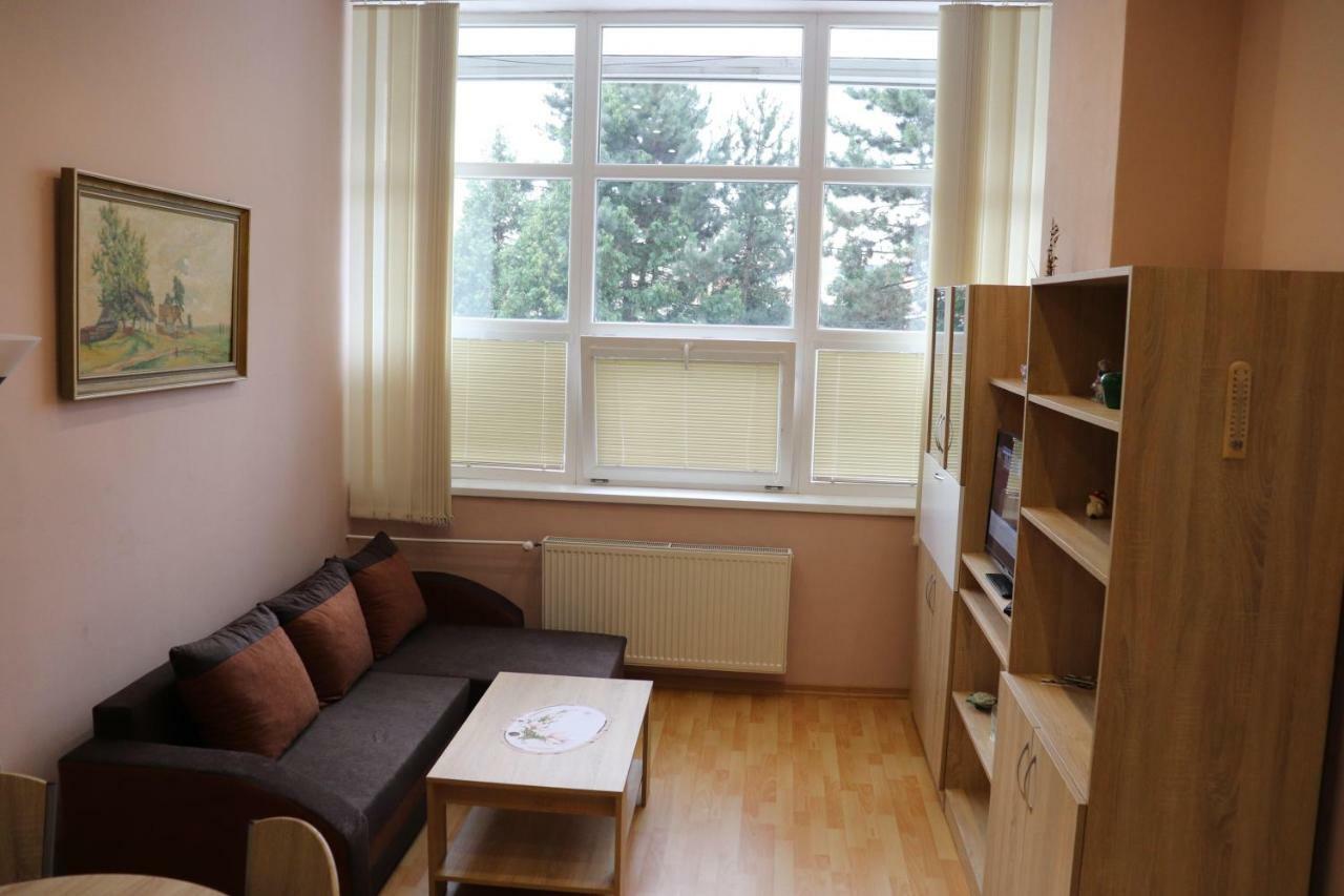 Apartman Lux Presov Exterior photo